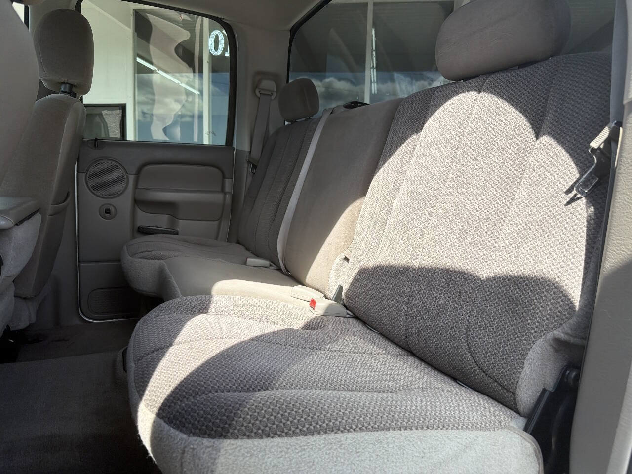 Used 2004 Dodge Ram 3500 Truck SLT w/ Sport Appearance Group AWD/4WD image 24