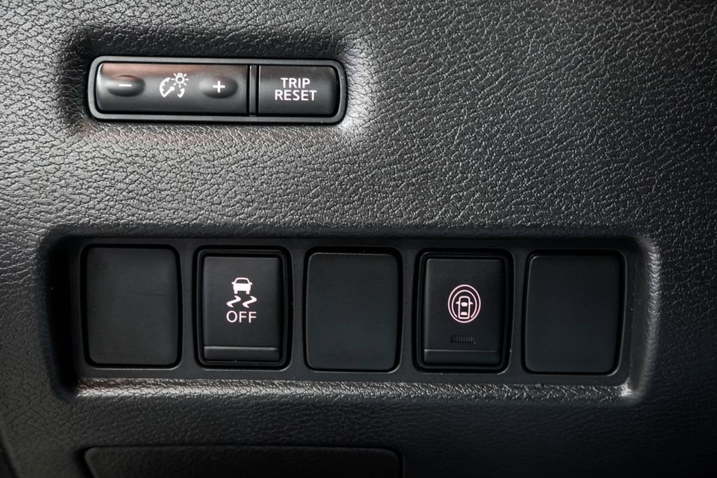 Used 2023 Nissan Murano SV AWD/4WD image 42