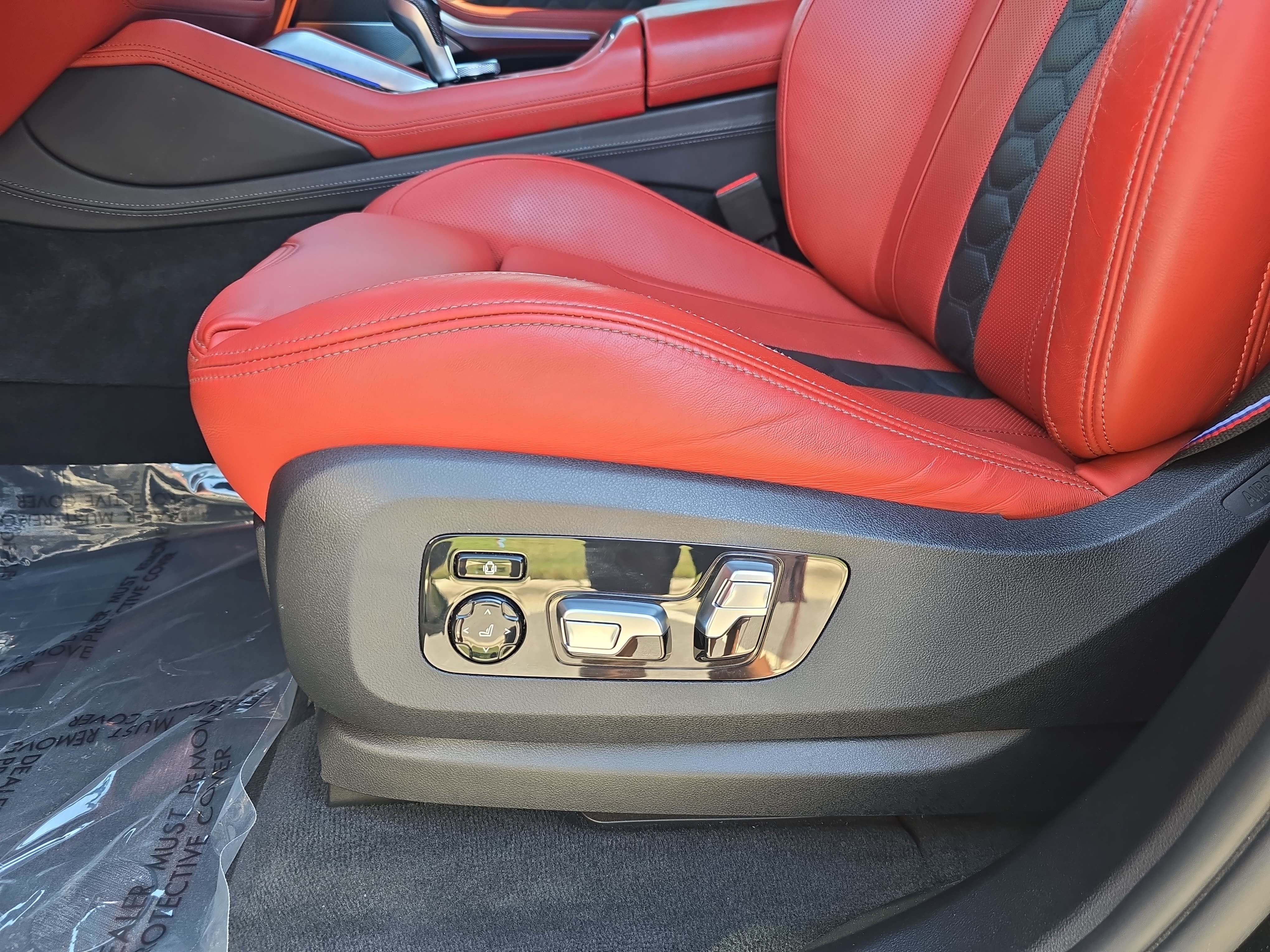 Used 2021 BMW X5 M w/ Competition Package AWD/4WD image 30