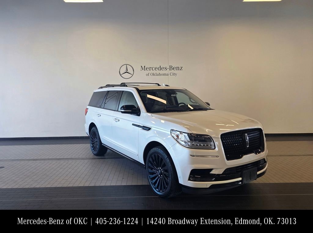 Used 2019 Lincoln Navigator Reserve w/ Cargo Package AWD/4WD image 3