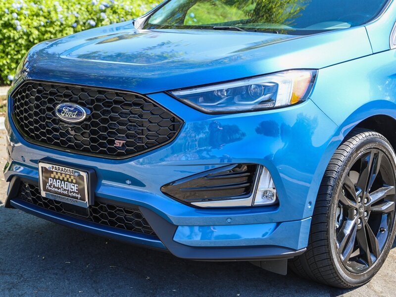 Used 2019 Ford Edge ST w/ Equipment Group 401A AWD/4WD image 9