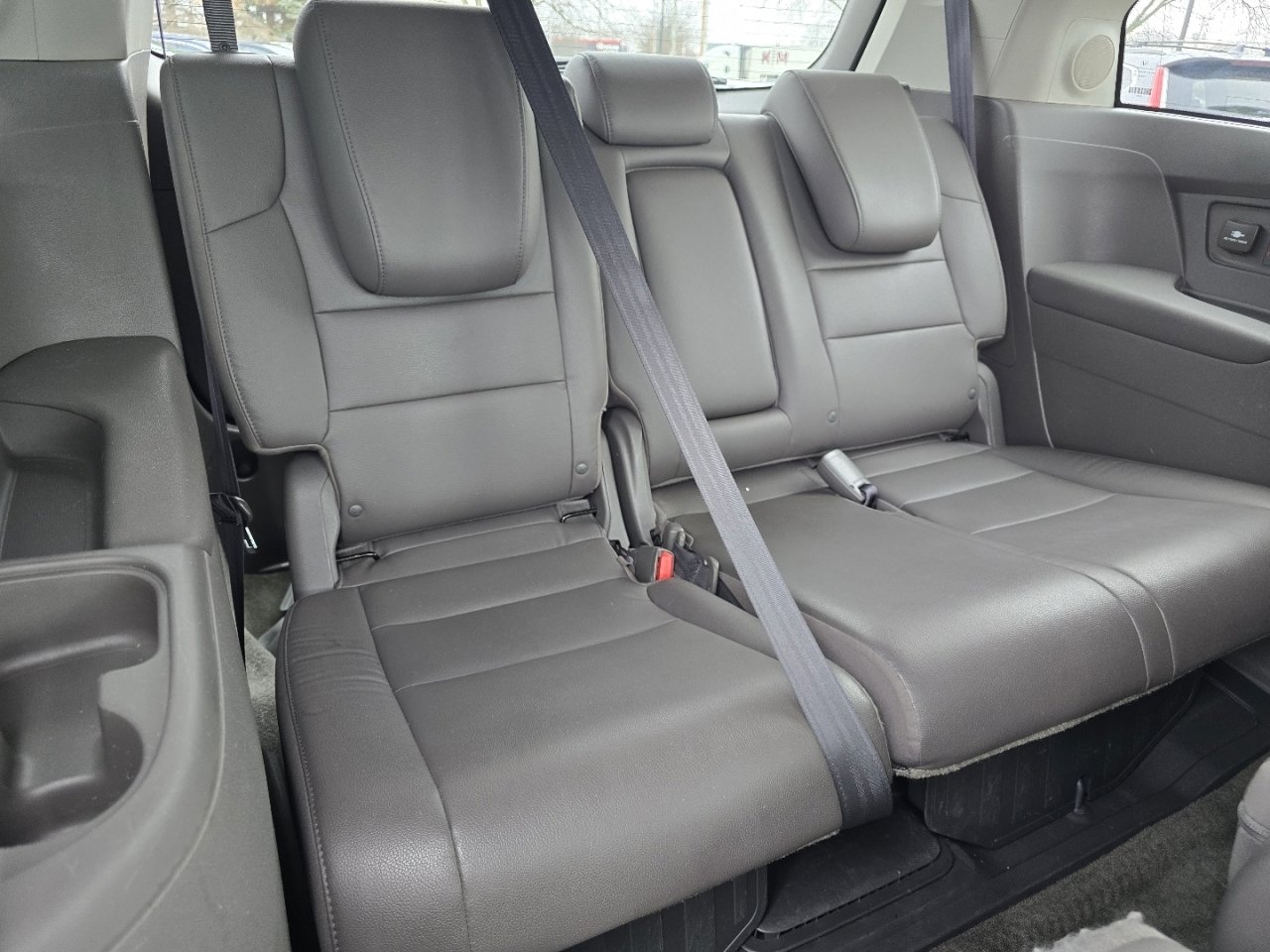 Used 2015 Honda Odyssey Touring Elite image 27