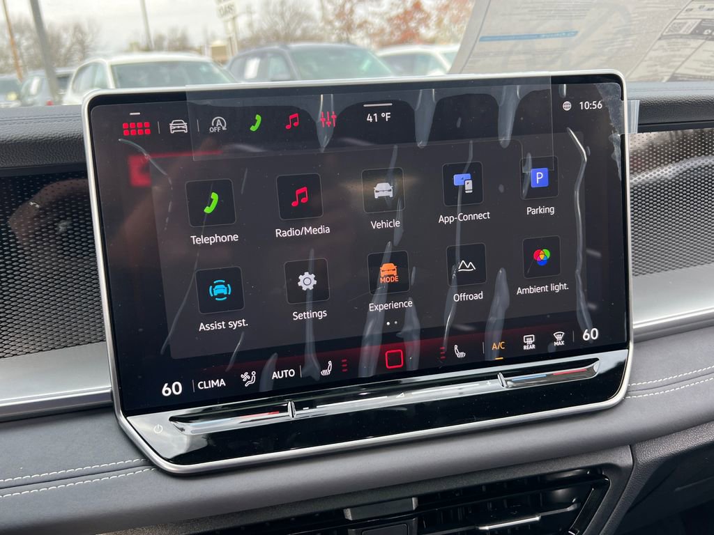 New 2026 Volkswagen Tiguan SE R-Line AWD/4WD image 23