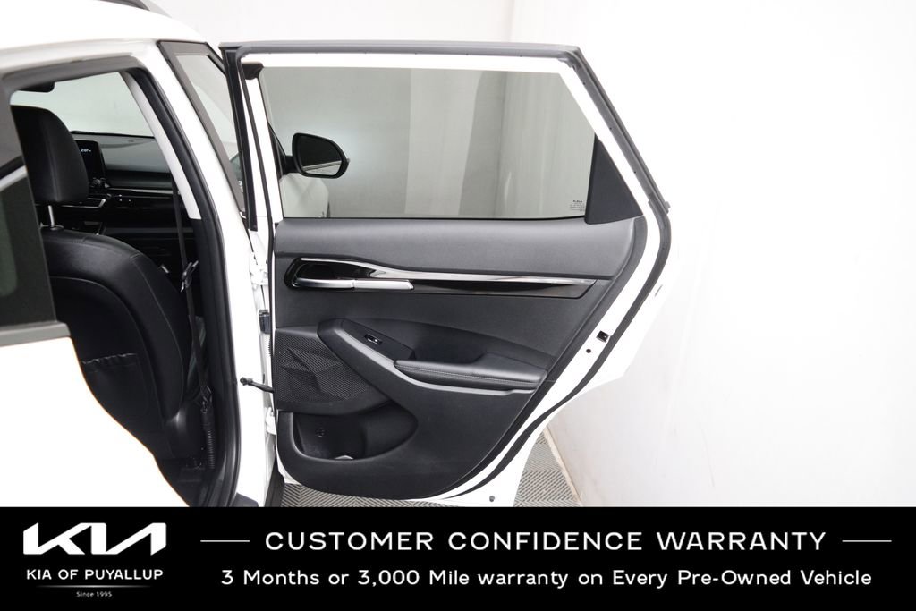 Used 2022 Kia Seltos EX AWD/4WD image 13
