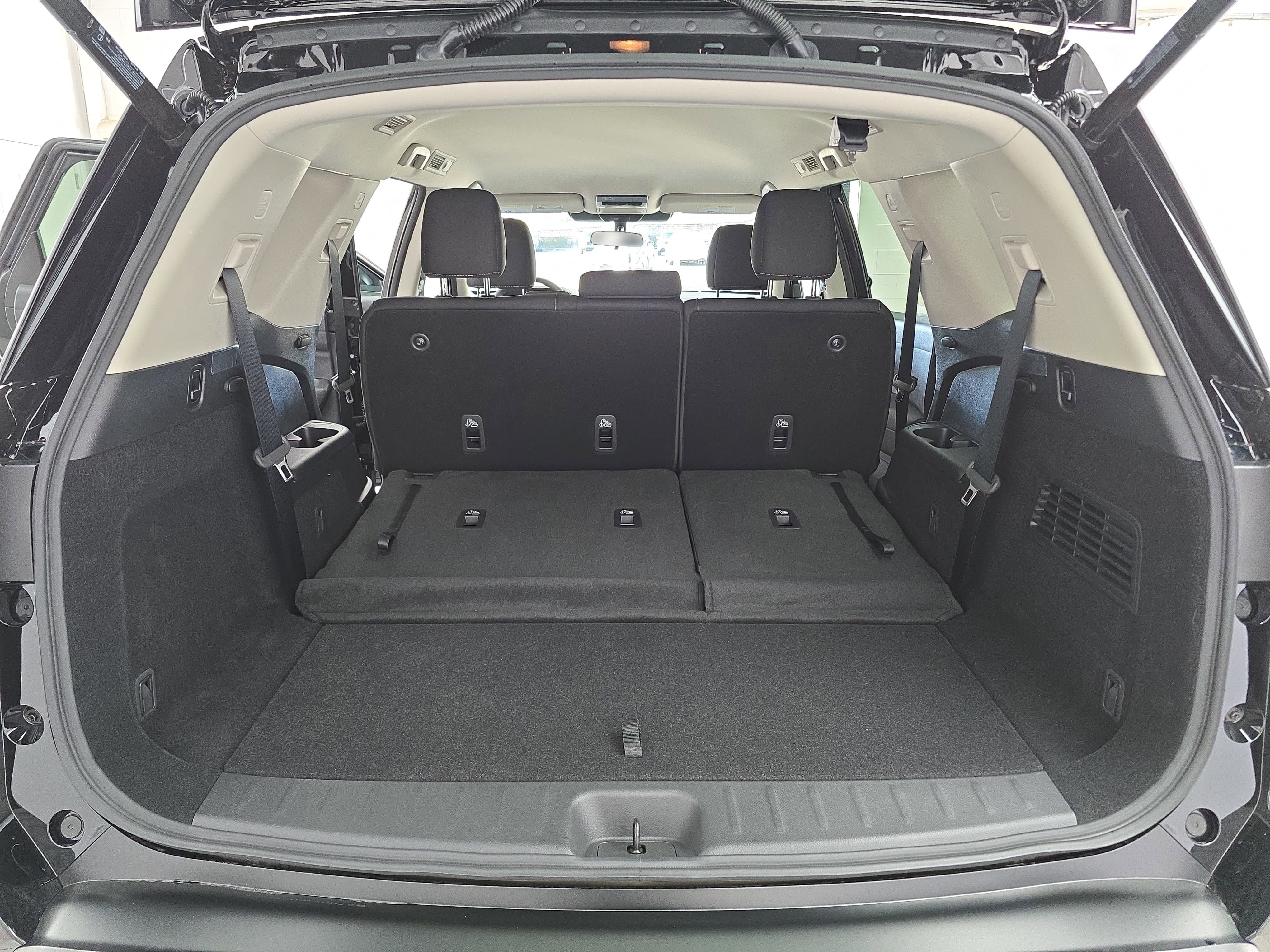 New 2026 Nissan Pathfinder SV image 13