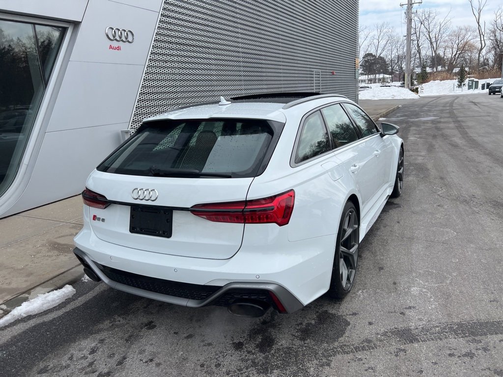 Certified 2025 Audi RS 6 performance image 28