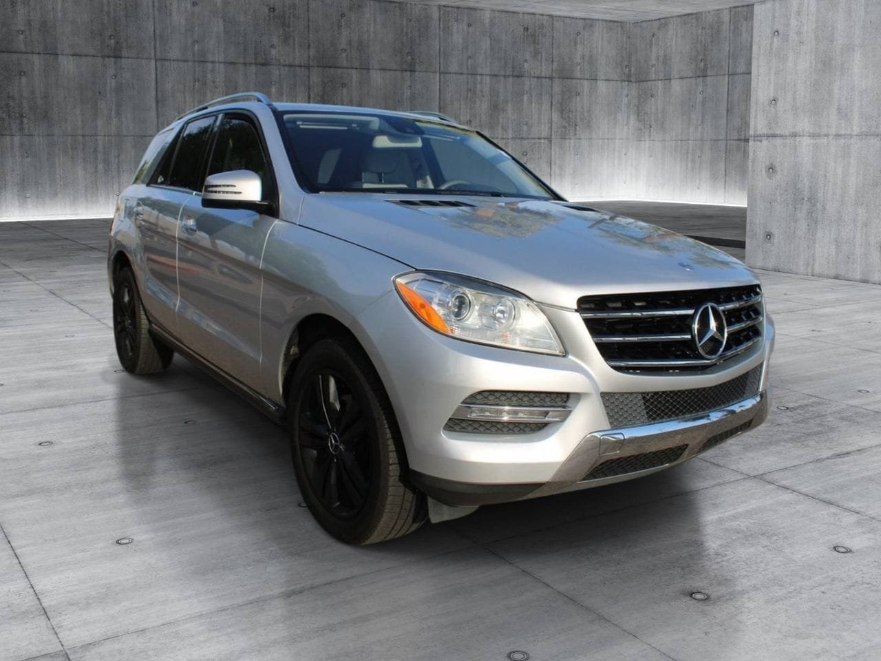 Used 2015 Mercedes-Benz ML 350 2WD image 8