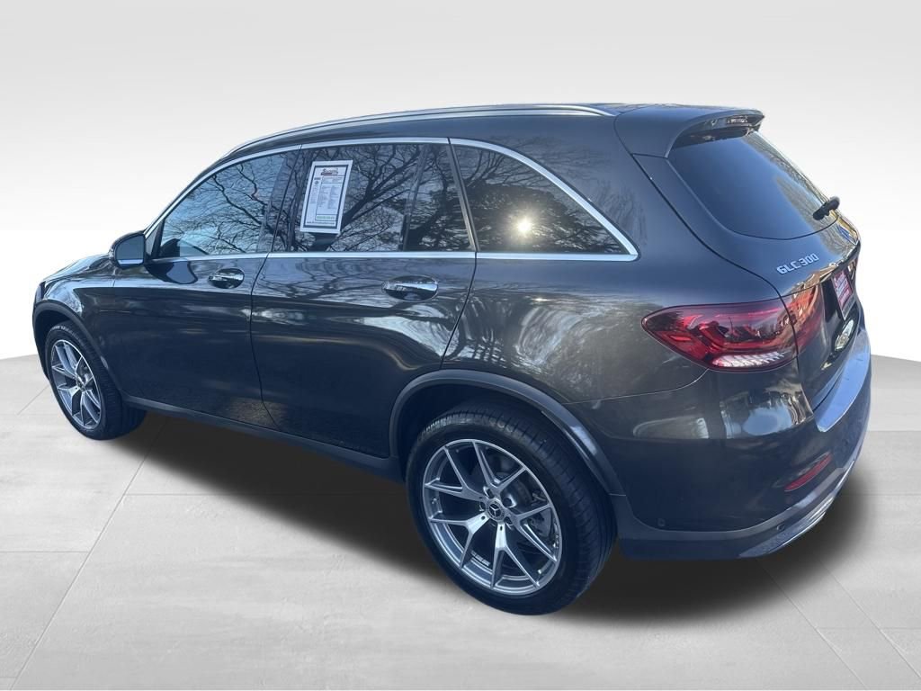 Used 2021 Mercedes-Benz GLC 300 4MATIC w/ AMG Line image 20