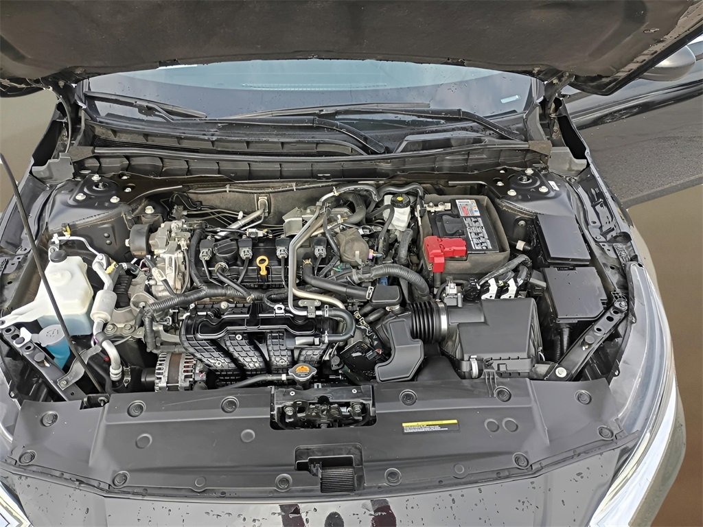 Used 2024 Nissan Altima 2.5 SV image 29