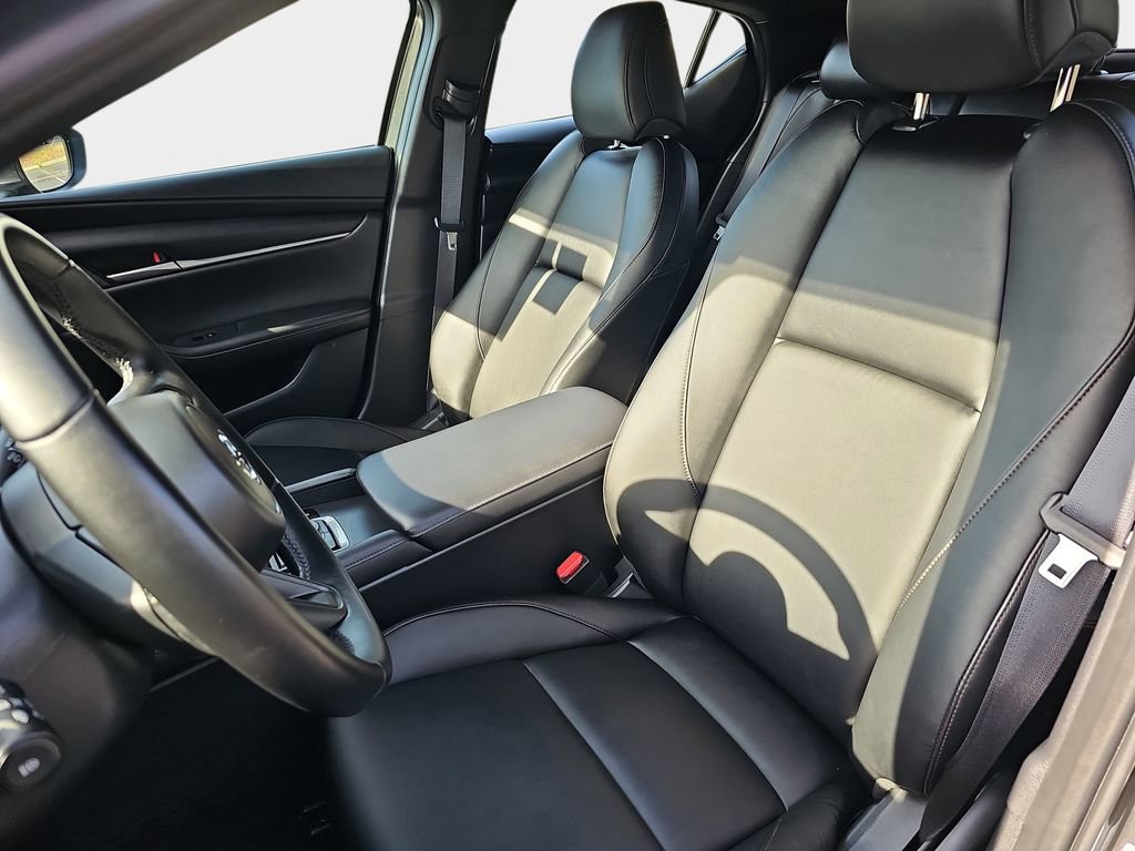 Used 2023 MAZDA MAZDA3 s image 17