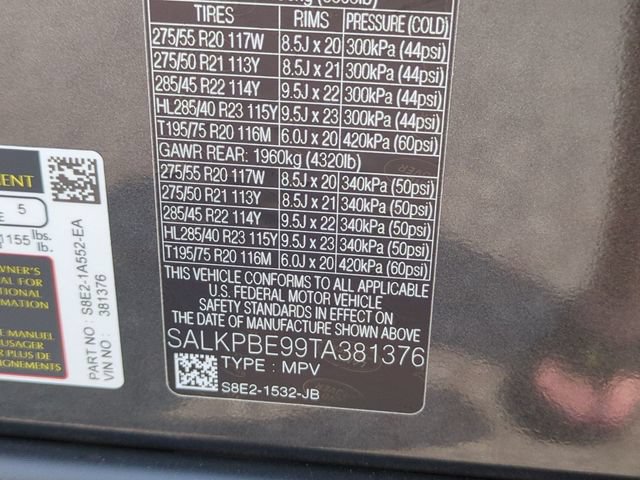 New 2026 Land Rover Range Rover Long Wheelbase SE AWD/4WD image 22