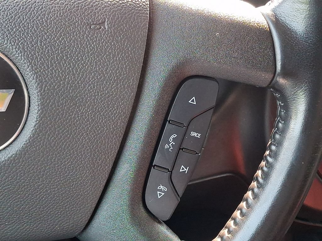 Used 2024 Chevrolet Express 2500 w/ Driver Convenience Package RWD image 24