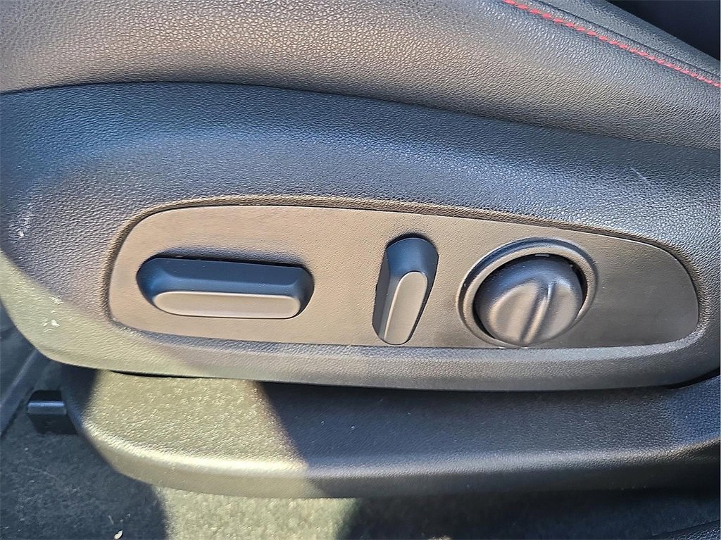 Used 2024 Chevrolet Blazer RS w/ Driver Confidence II Package image 14