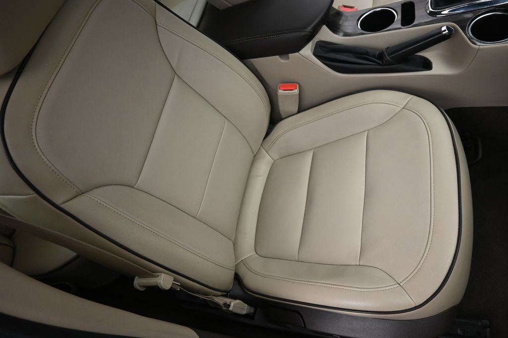 Used 2014 Chevrolet Malibu LT FWD image 18