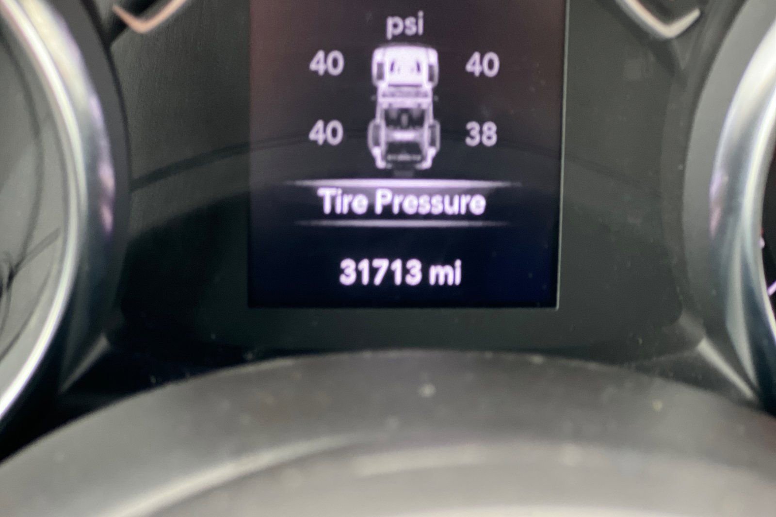 Used 2023 Jeep Wrangler Sport image 28