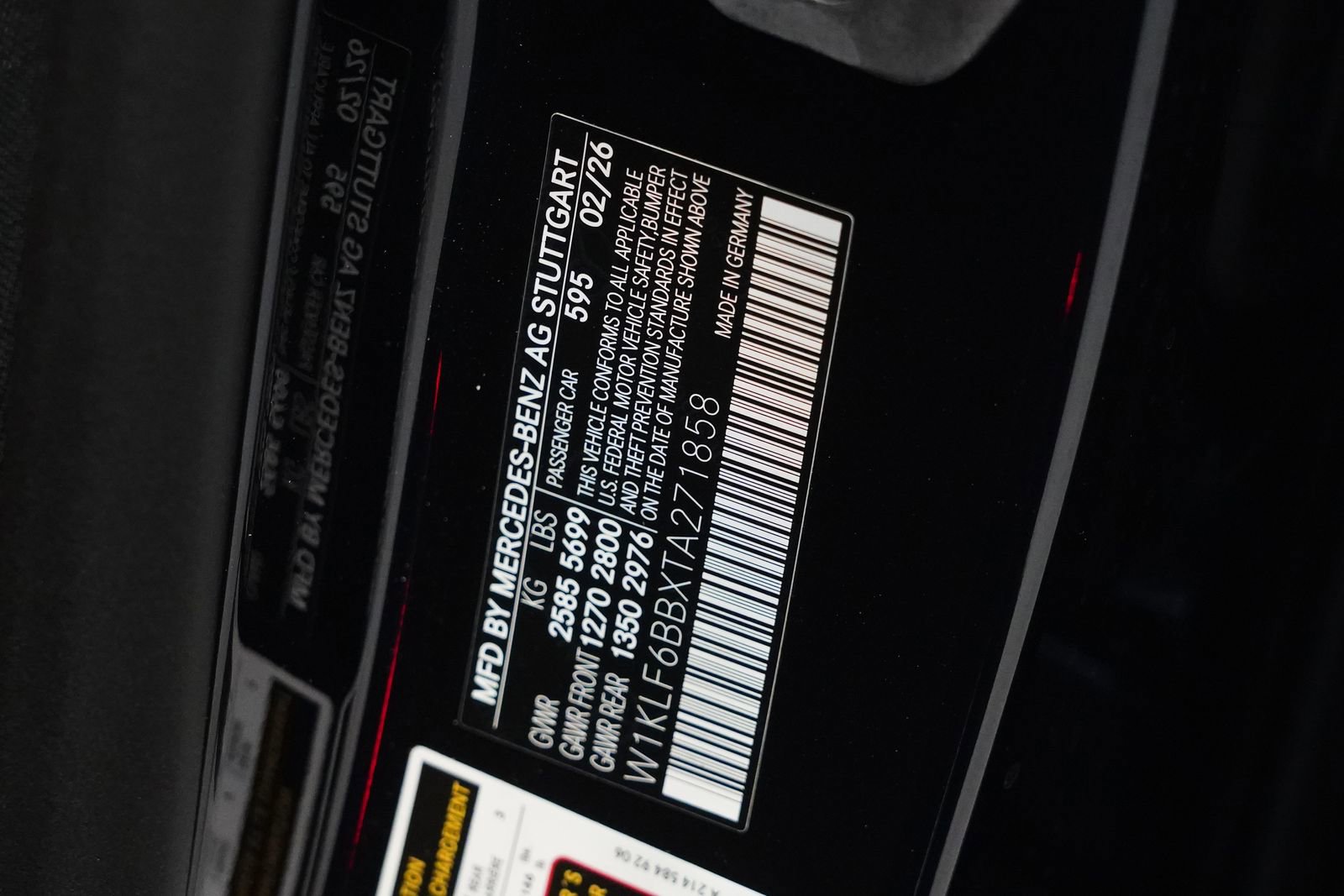 New 2026 Mercedes-Benz E 450 4MATIC Sedan image 34