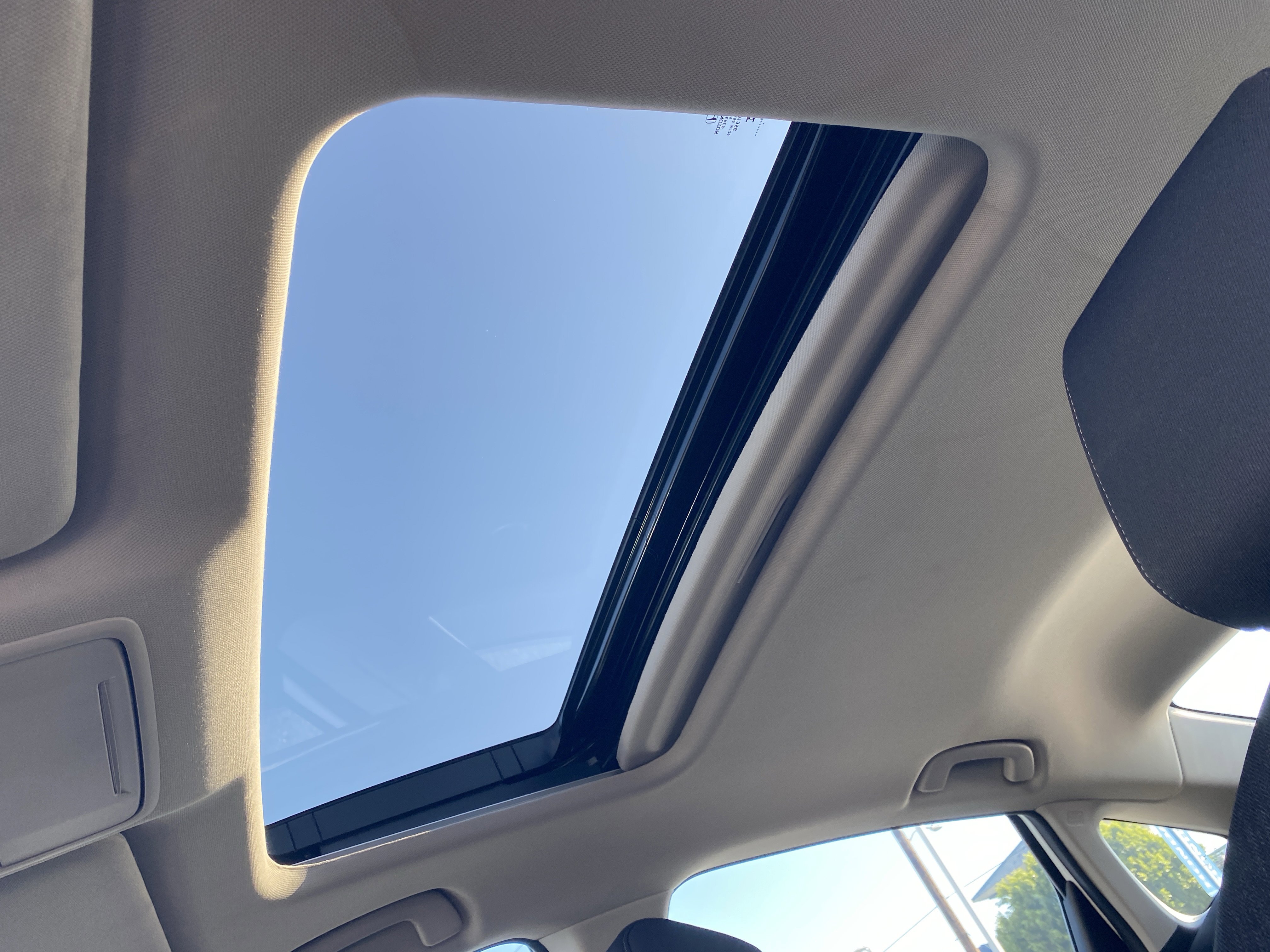 Used 2025 Honda Accord SE image 18