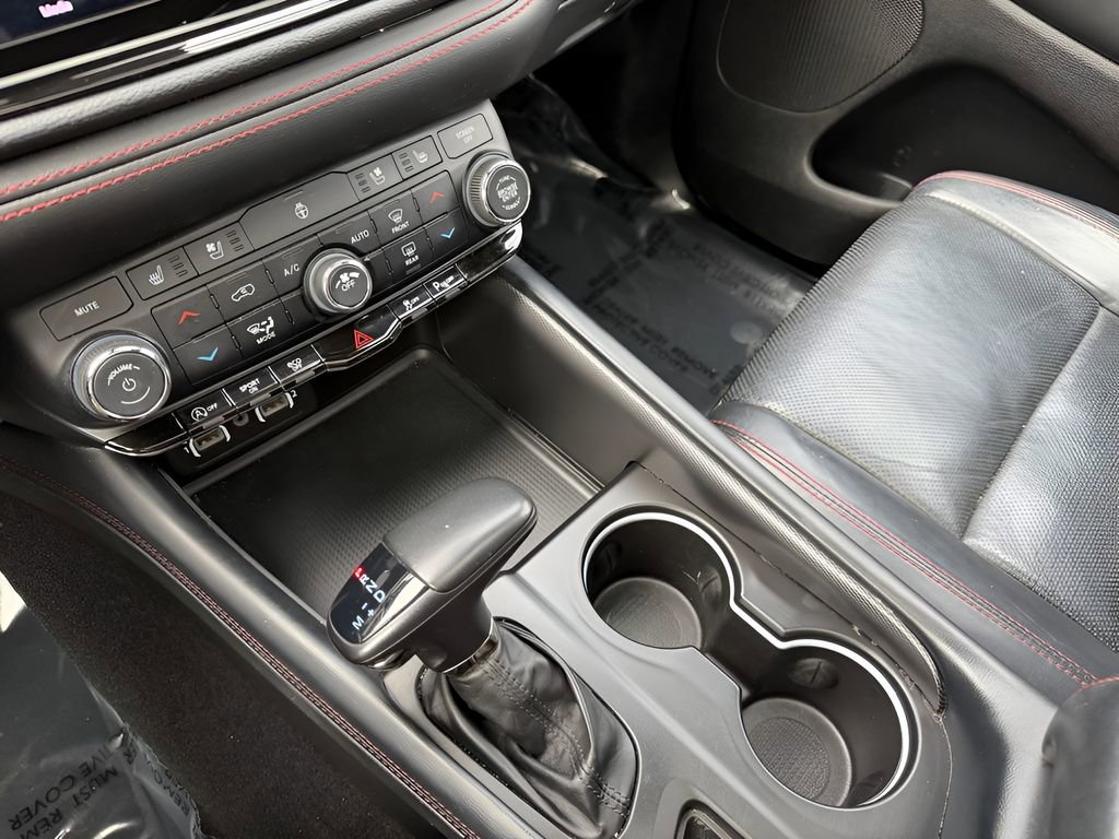 Used 2023 Dodge Durango GT image 26