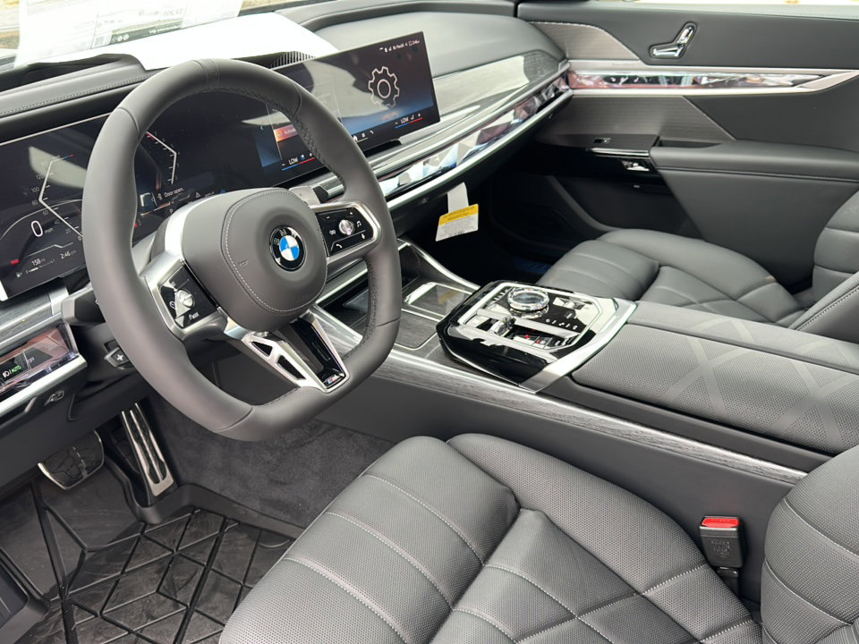 New 2026 BMW 740i RWD image 9