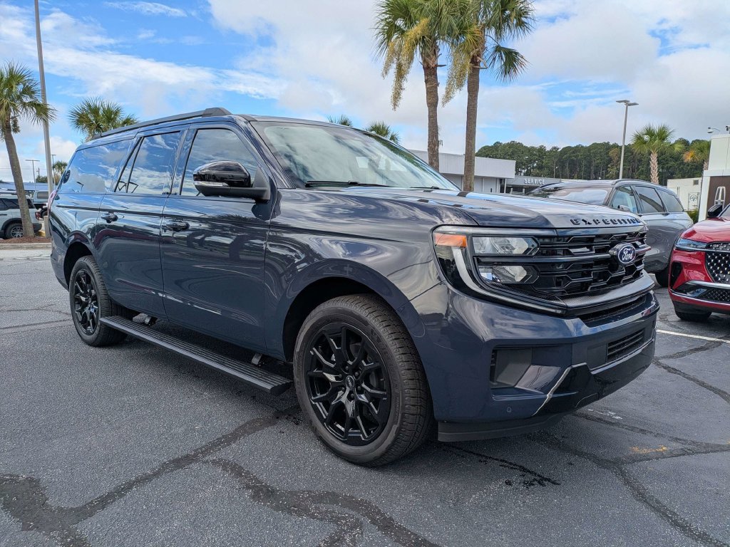 New 2027 Ford Expedition Max Platinum AWD/4WD image 2