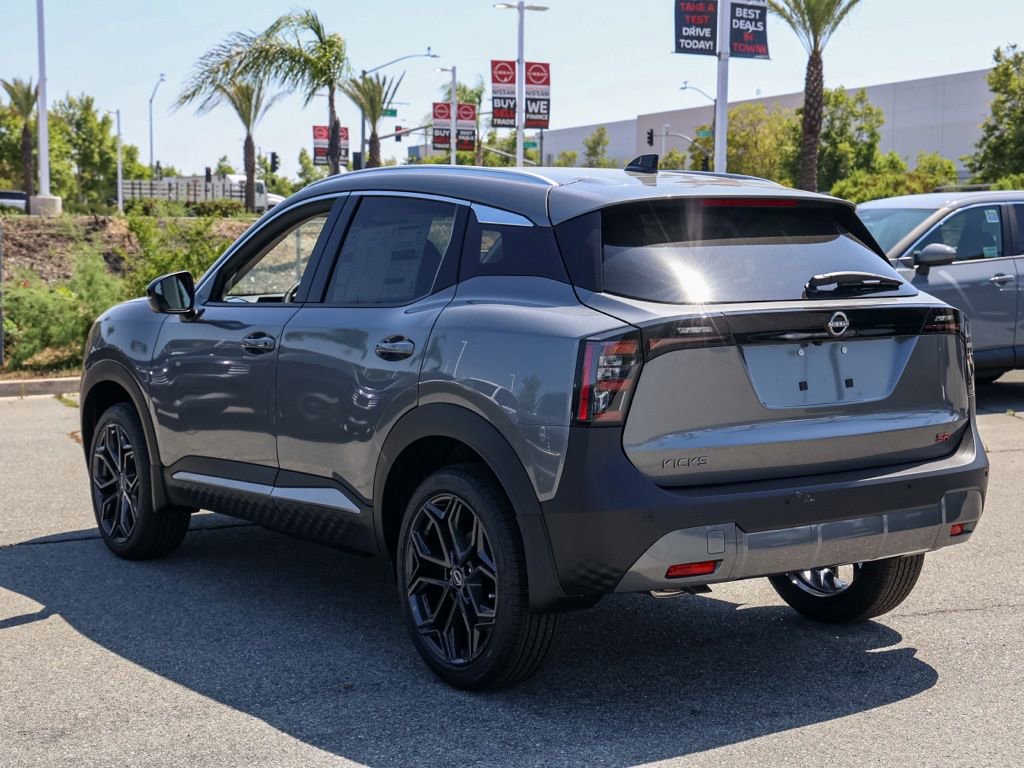 New 2026 Nissan Kicks SR FWD image 6
