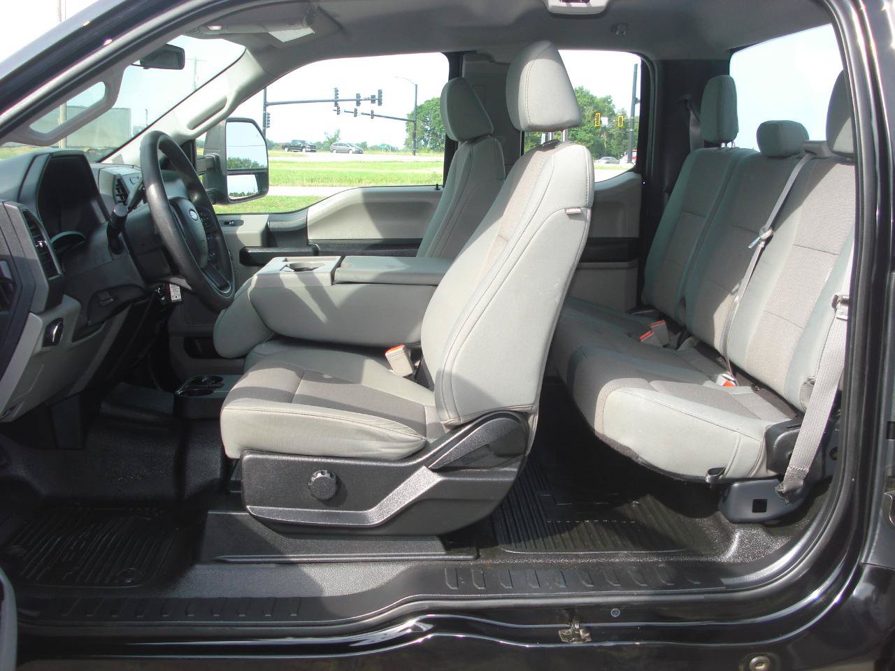 Used 2019 Ford F250 XL w/ XL Value Package AWD/4WD image 19