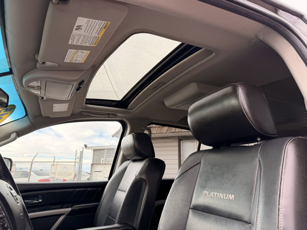 Used 2015 Nissan Armada Platinum image 16