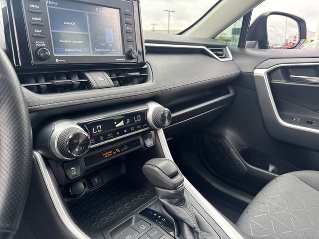 Used 2021 Toyota RAV4 XLE w/ Convenience Package FWD image 23