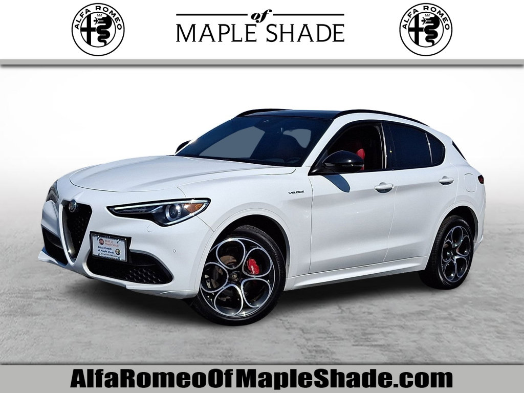 Used 2023 Alfa Romeo Stelvio Veloce AWD/4WD image 1