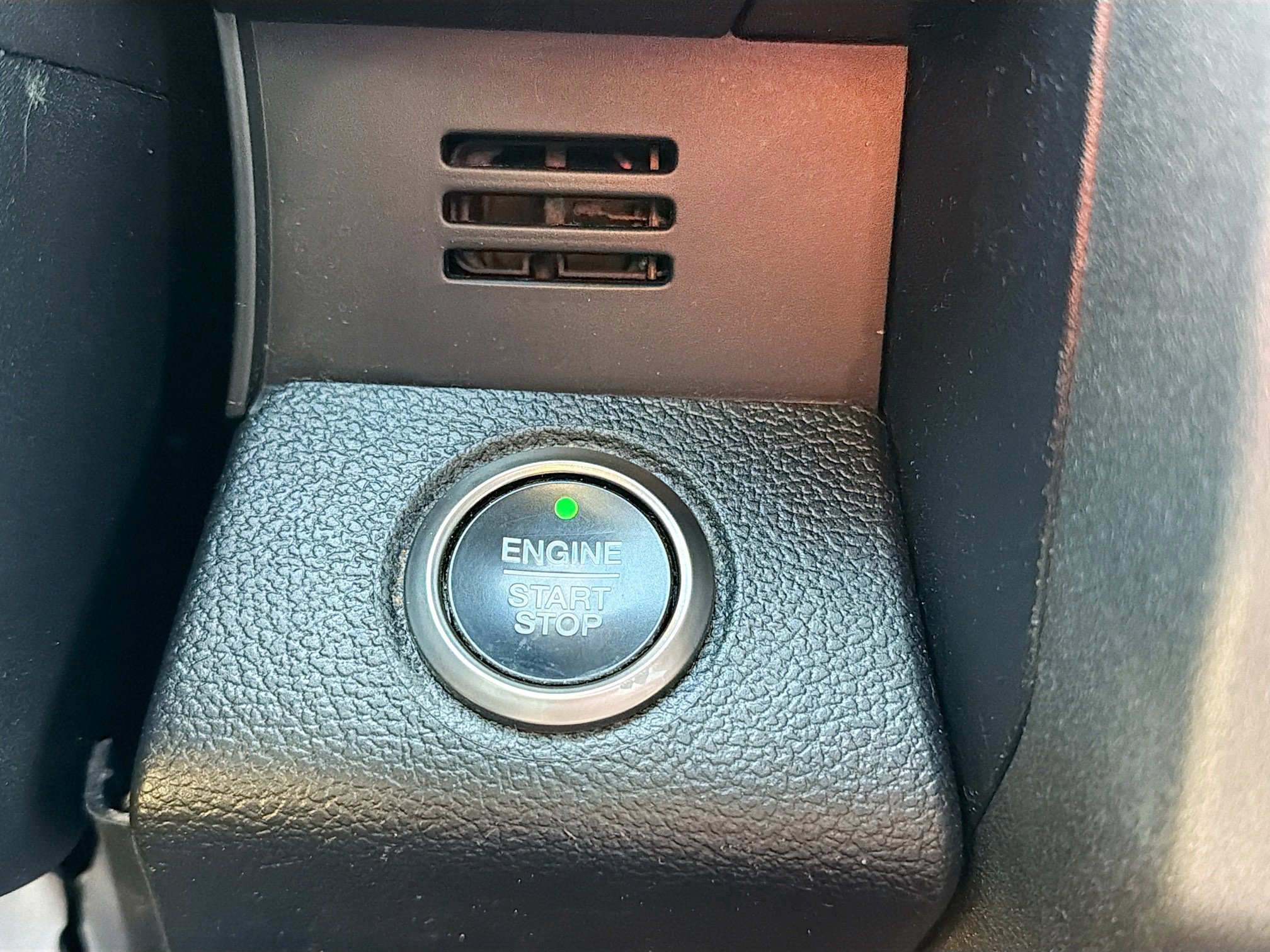 Used 2018 Ford F150 Raptor w/ Equipment Group 802A Luxury image 8