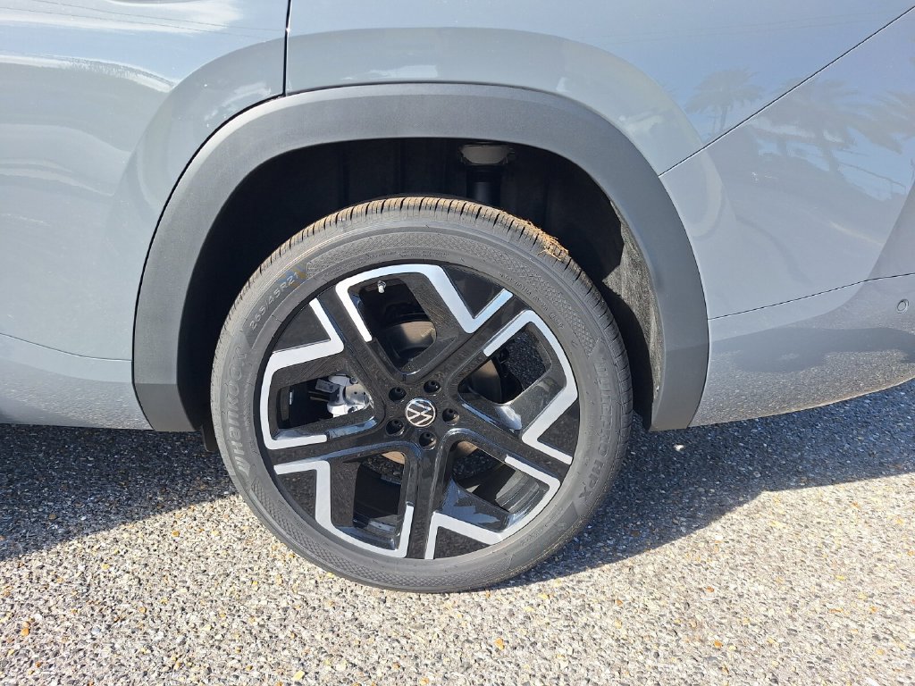 New 2027 Volkswagen Atlas SEL Premium R-Line AWD/4WD image 16