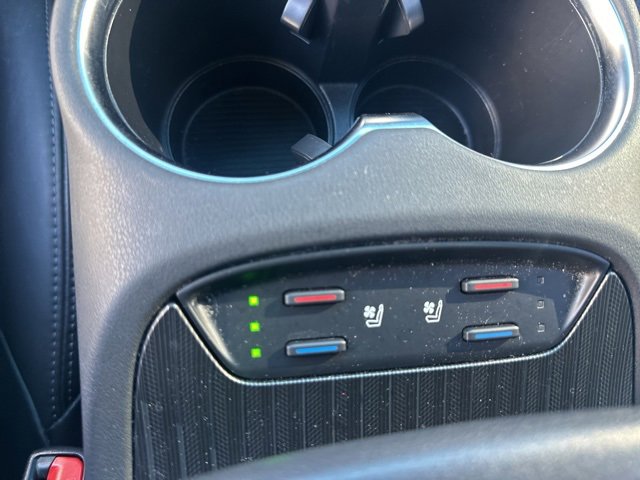 Used 2024 Toyota Venza Limited image 29