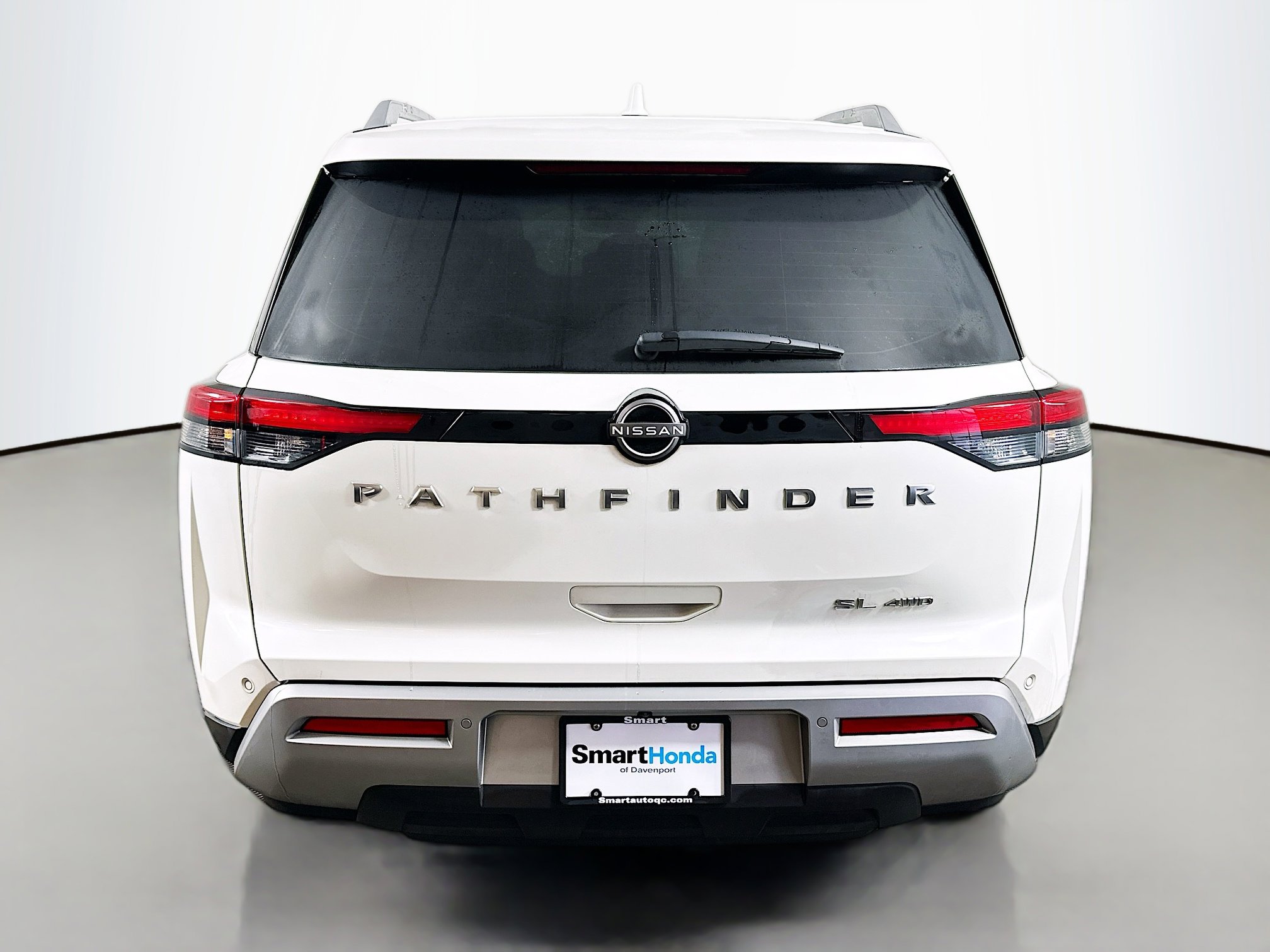 Used 2023 Nissan Pathfinder SL image 6
