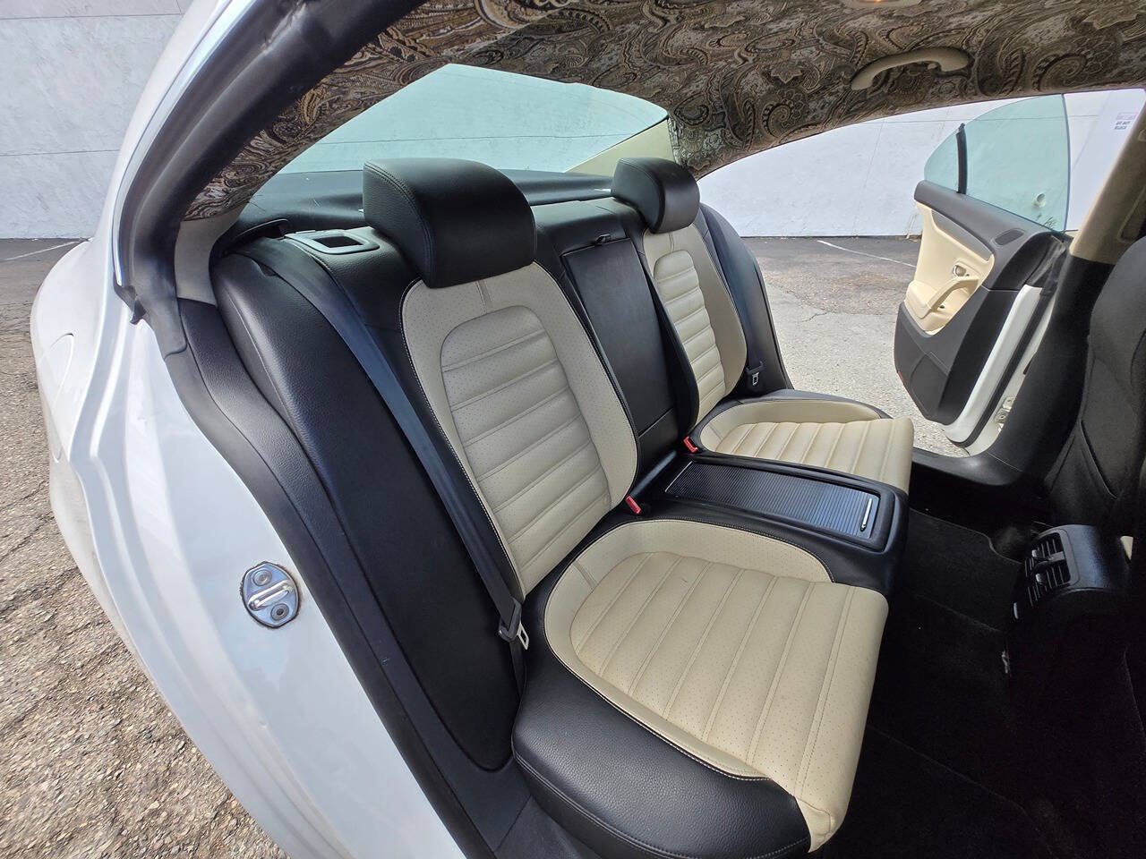 Used 2010 Volkswagen CC Sport FWD image 30