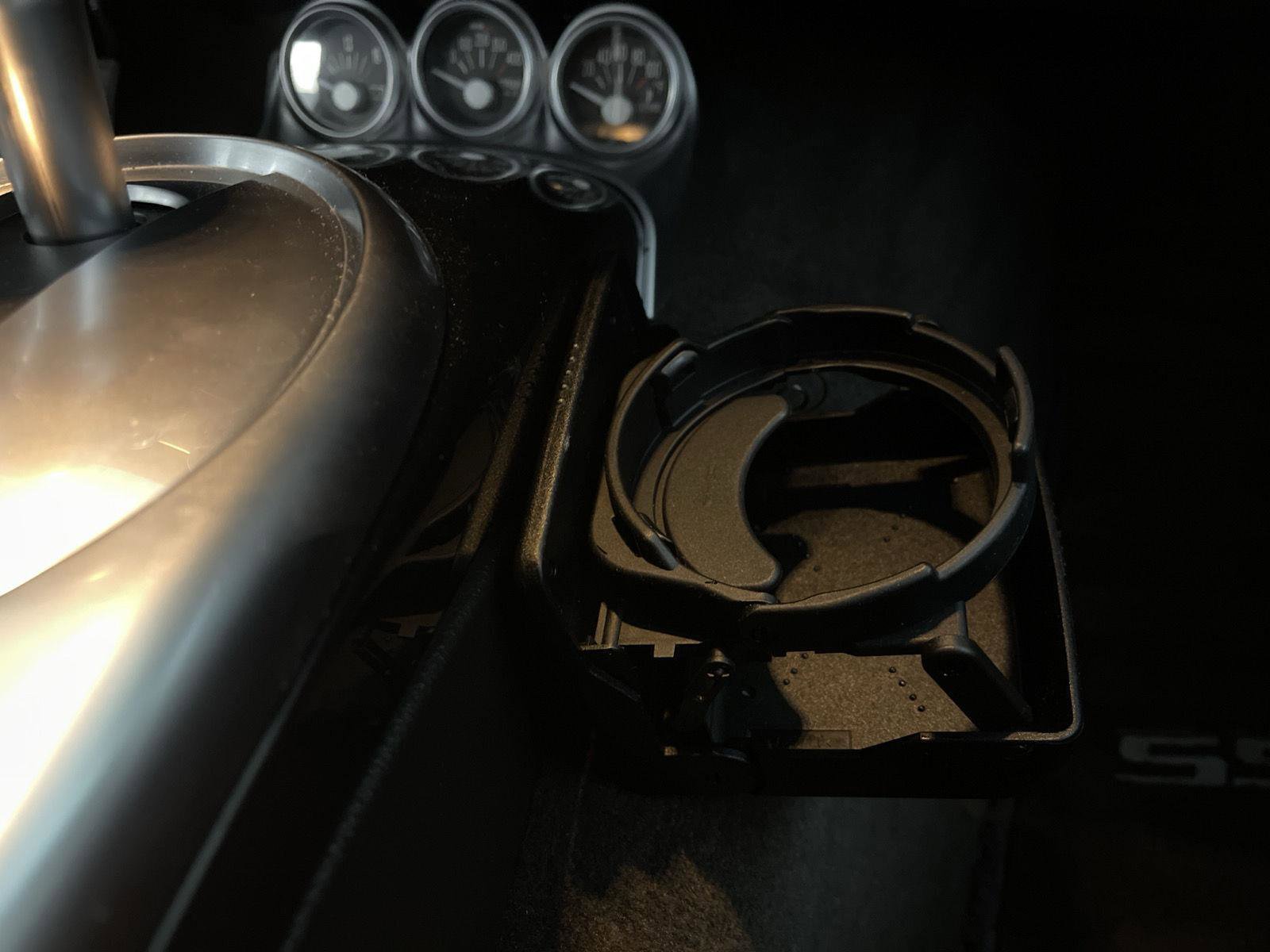 Used 2005 Chevrolet SSR w/ Preferred Equipment Group RWD image 21