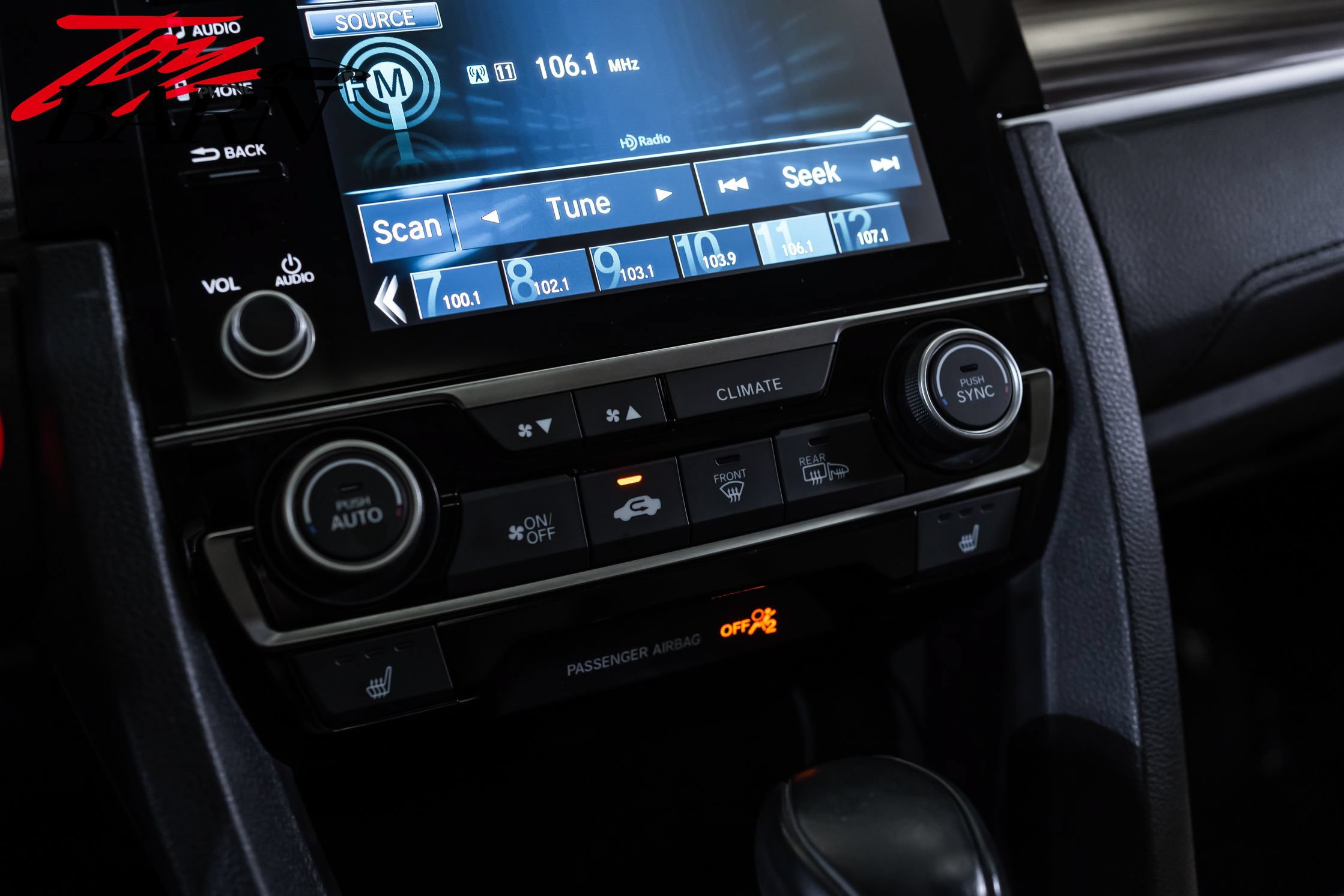 Used 2021 Honda Civic EX image 32