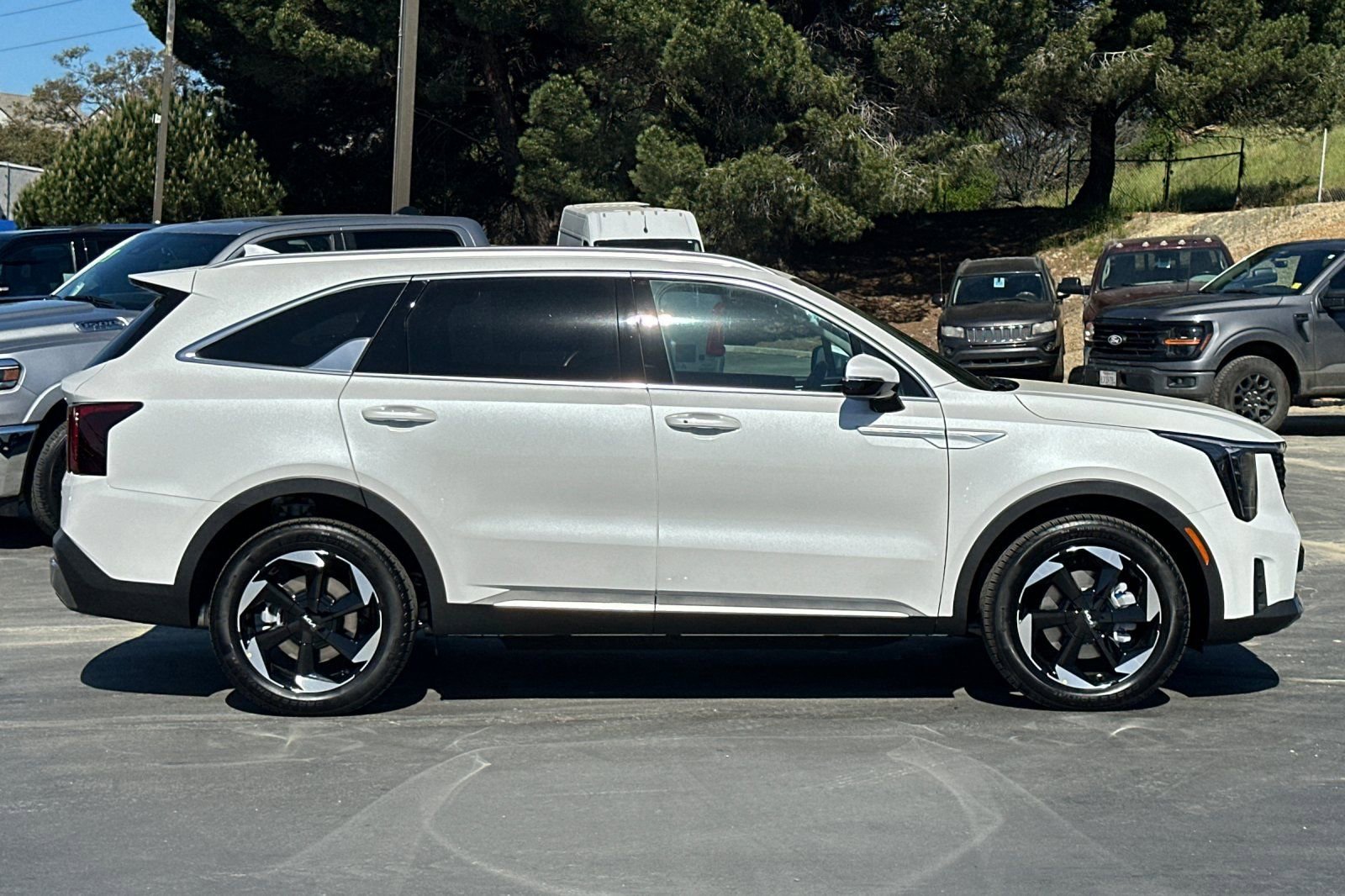 New 2026 Kia Sorento EX image 3