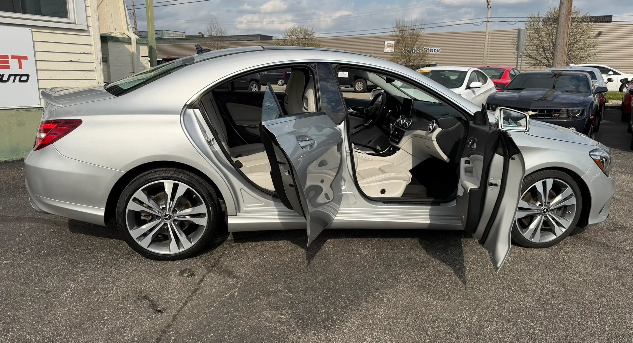 Used 2019 Mercedes-Benz CLA 250 4MATIC image 29