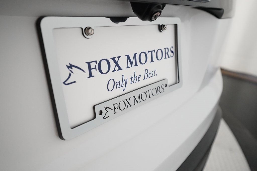 Certified 2023 GMC Acadia SLT w/ Elevation Edition image 39