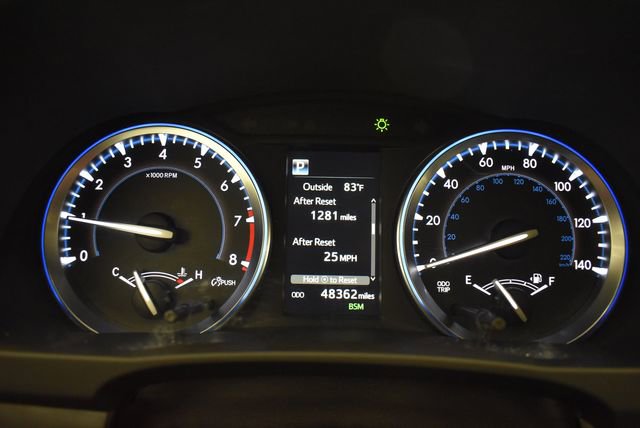 Used 2018 Toyota Highlander XLE AWD/4WD image 26