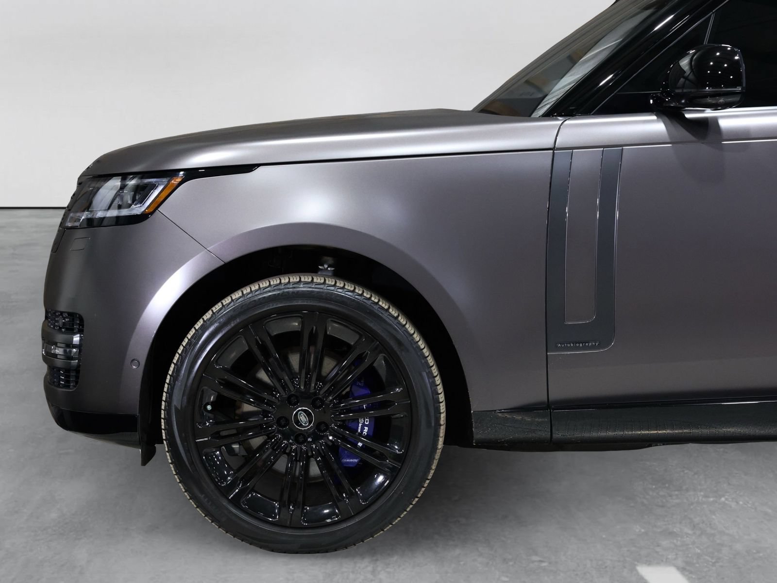 Used 2023 Land Rover Range Rover Long Wheelbase Autobiography AWD/4WD image 47