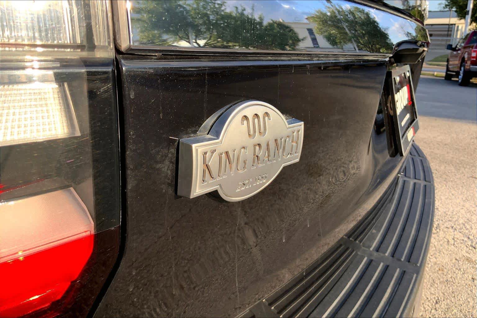 Used 2022 Ford Expedition King Ranch RWD image 9
