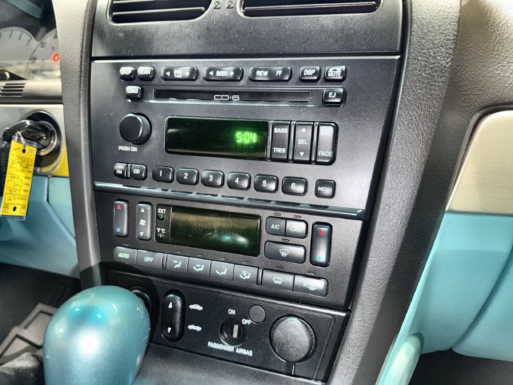 Used 2002 Ford Thunderbird RWD image 20