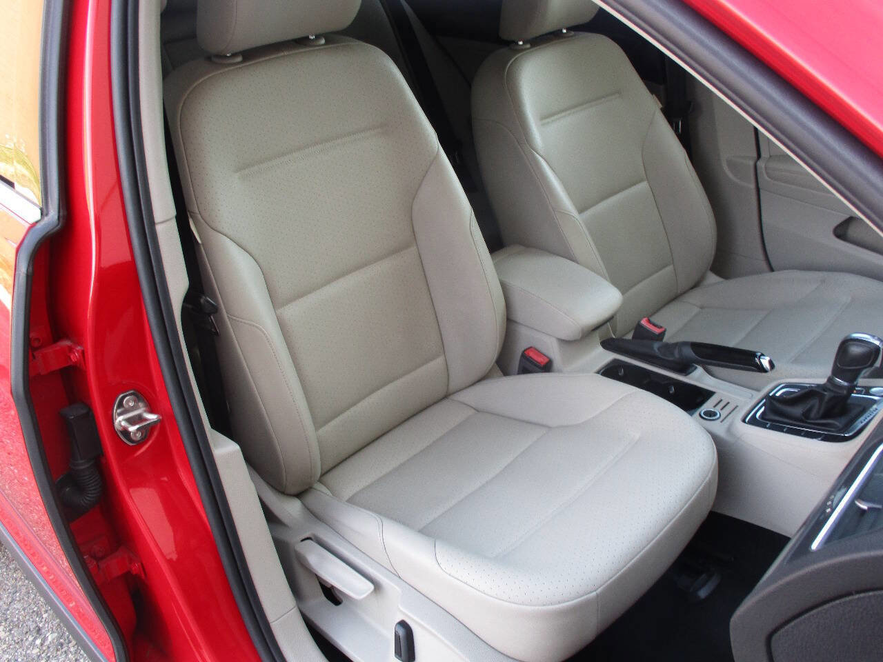 Used 2018 Volkswagen Golf Alltrack SE image 21