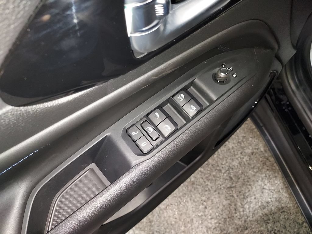 New 2026 Jeep Compass Latitude AWD/4WD image 19