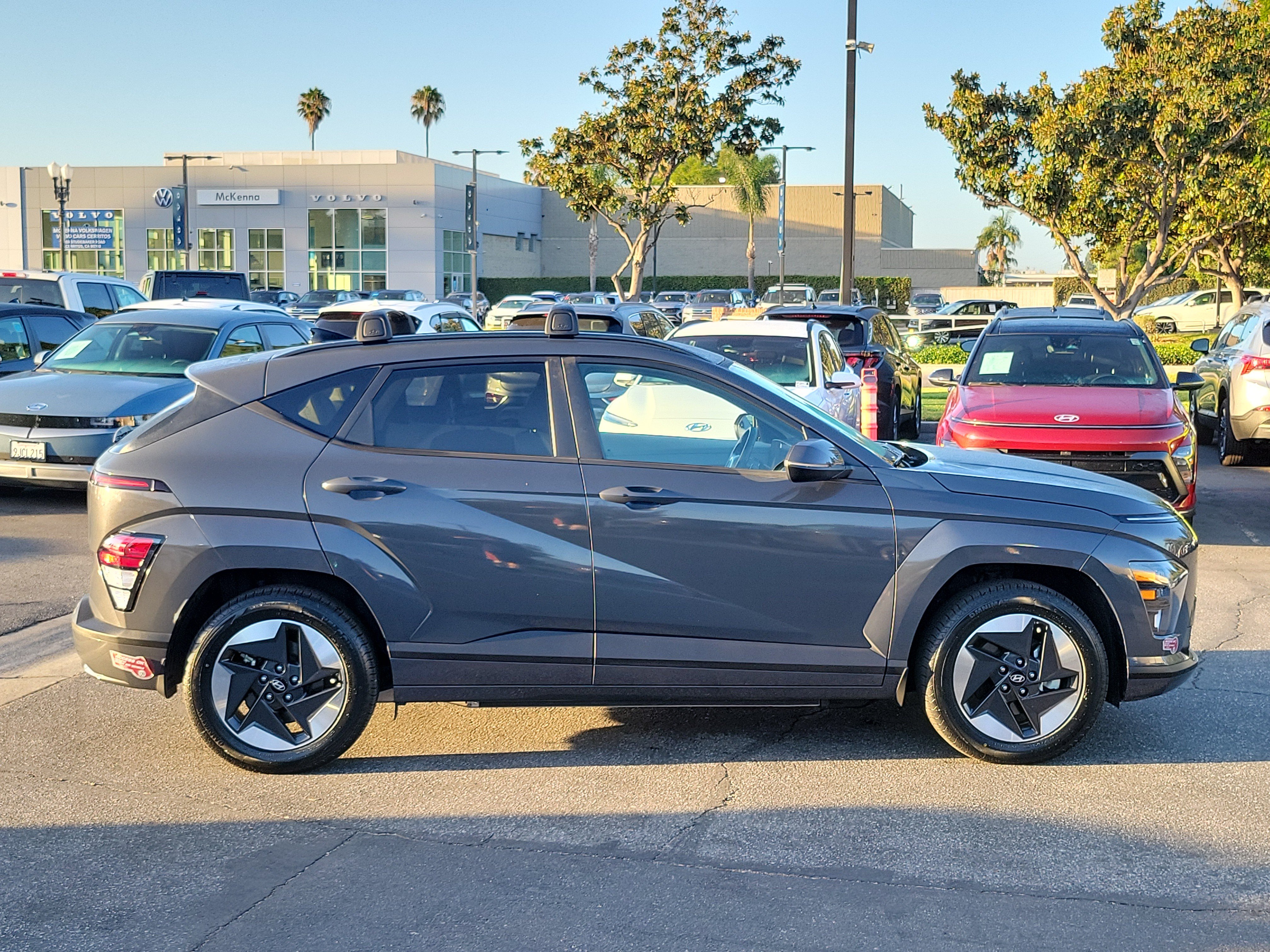 Certified 2024 Hyundai Kona SEL FWD image 5