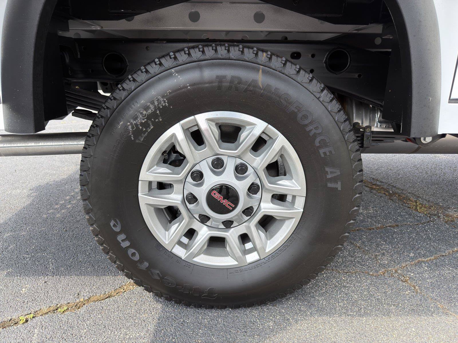 New 2026 GMC Sierra 2500 Pro w/ Convenience Package RWD image 15