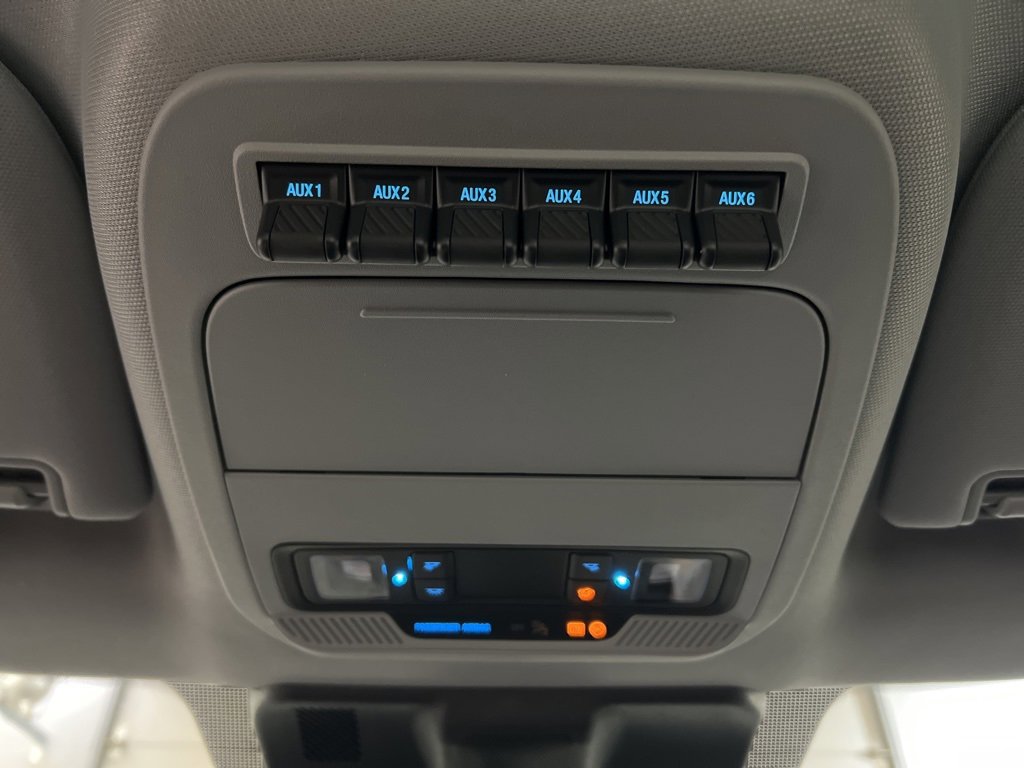 New 2026 Ford F350 XL w/ XL Chrome Package image 22