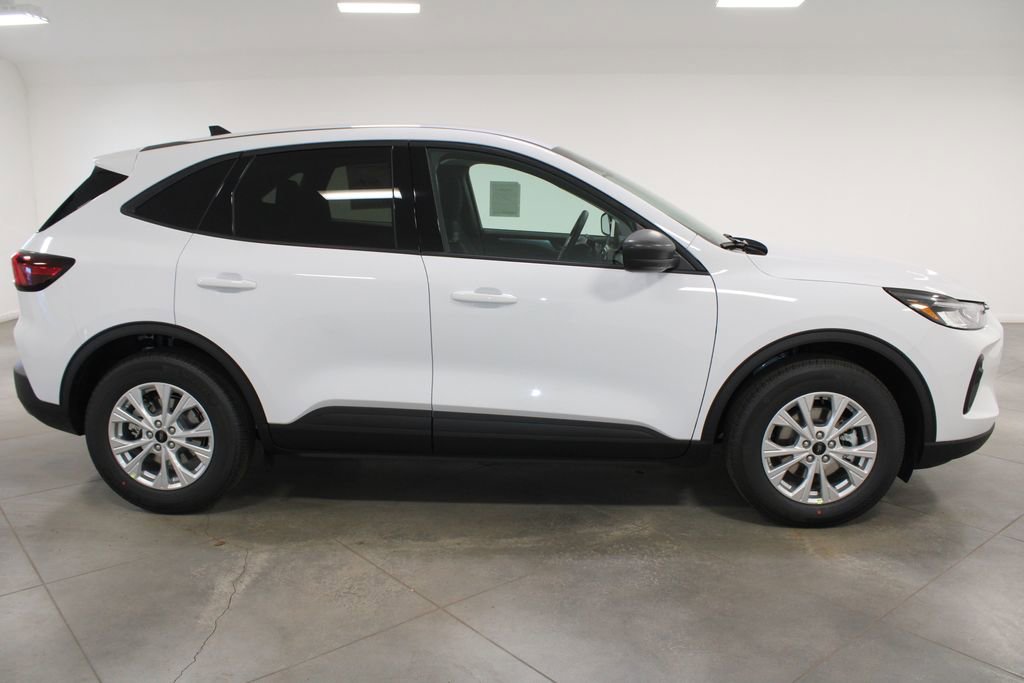 New 2026 Ford Escape Active FWD image 10
