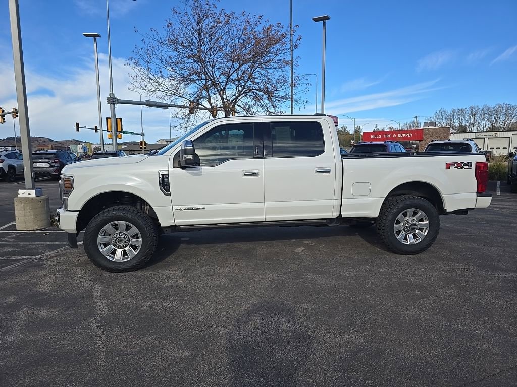 Used 2022 Ford F350 Platinum w/ FX4 Off-Road Package image 4